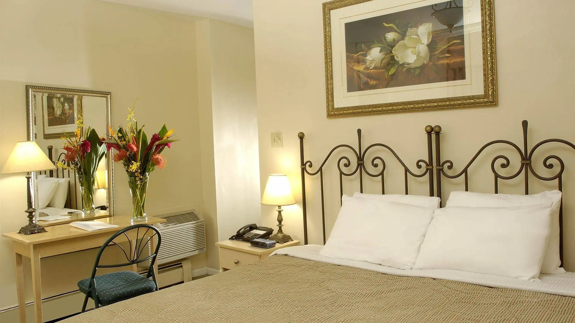 Victoria's Mansion Guest House Toronto Hotel